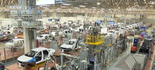 國際人士駁斥 產(chǎn)能過剩論 中國新能源產(chǎn)品為全球綠色轉(zhuǎn)型貢獻(xiàn)巨大