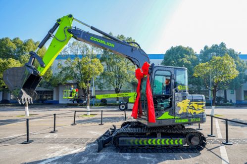 中聯重科攜16款新能源產品強勢登場，展示綠色制造硬核科技與新型汽輪機新布局